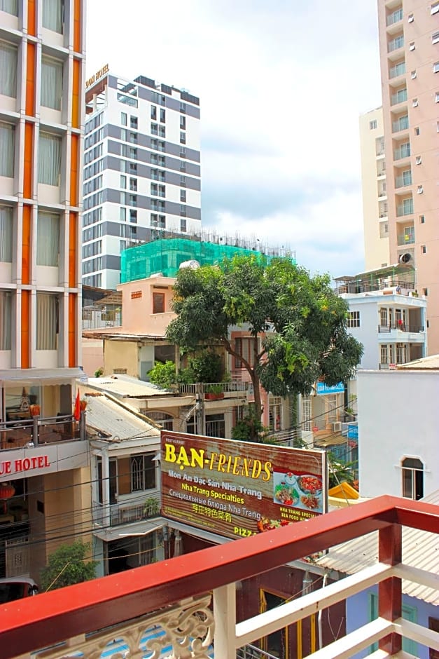 Rosy Hotel Nha Trang