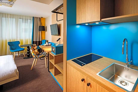 Studio Apartment