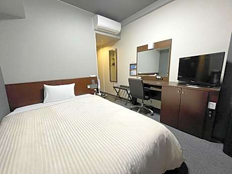 Comfort Single Room - Smoking - No Daily Cleaning