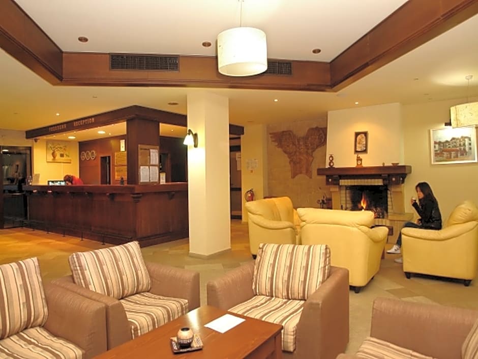 Winslow Infinity Apart Hotel