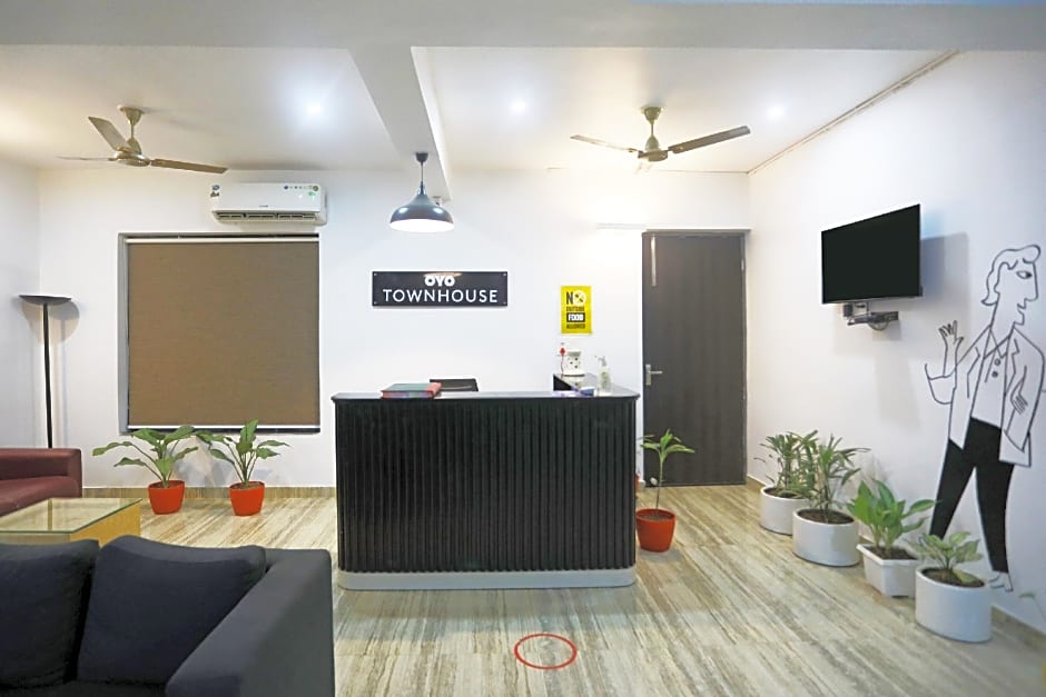 OYO Townhouse 398 Cloud Bay