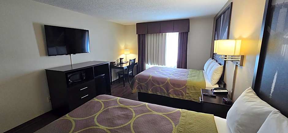 Super 8 by Wyndham Rogers Minnesota