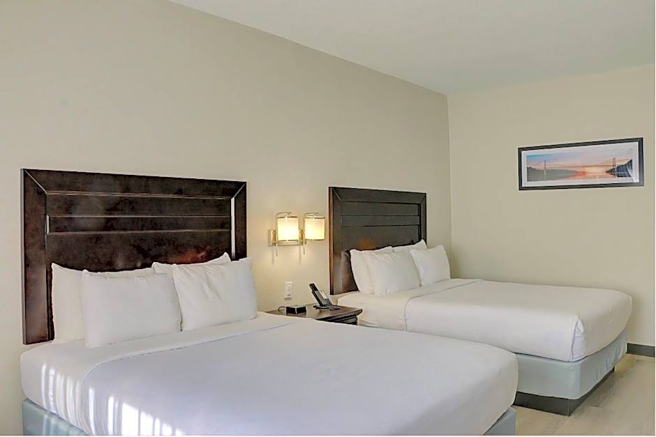Quality Inn & Suites Roswell North