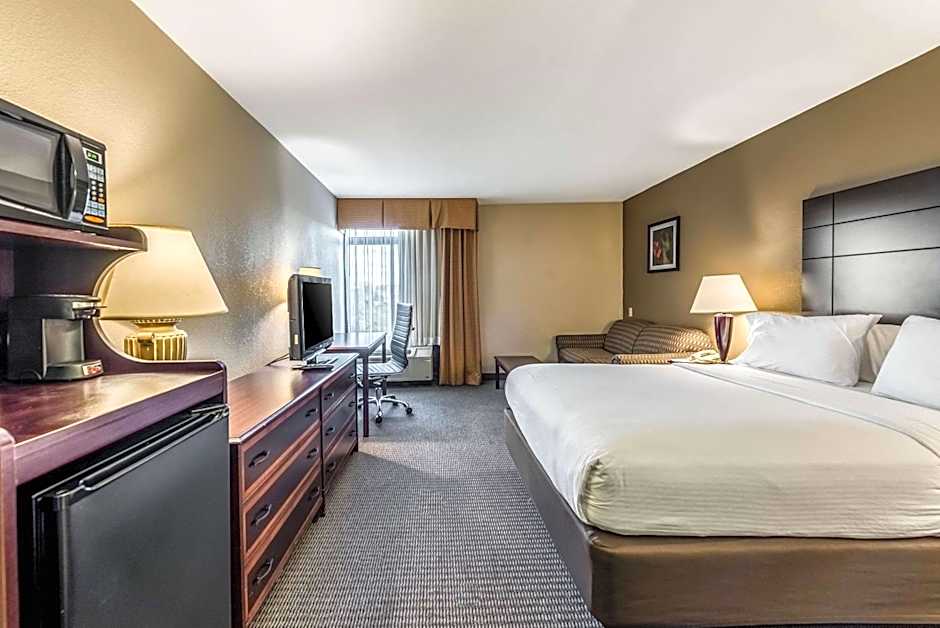 Clarion Hotel - Cincinnati North – Cincinnati, OH