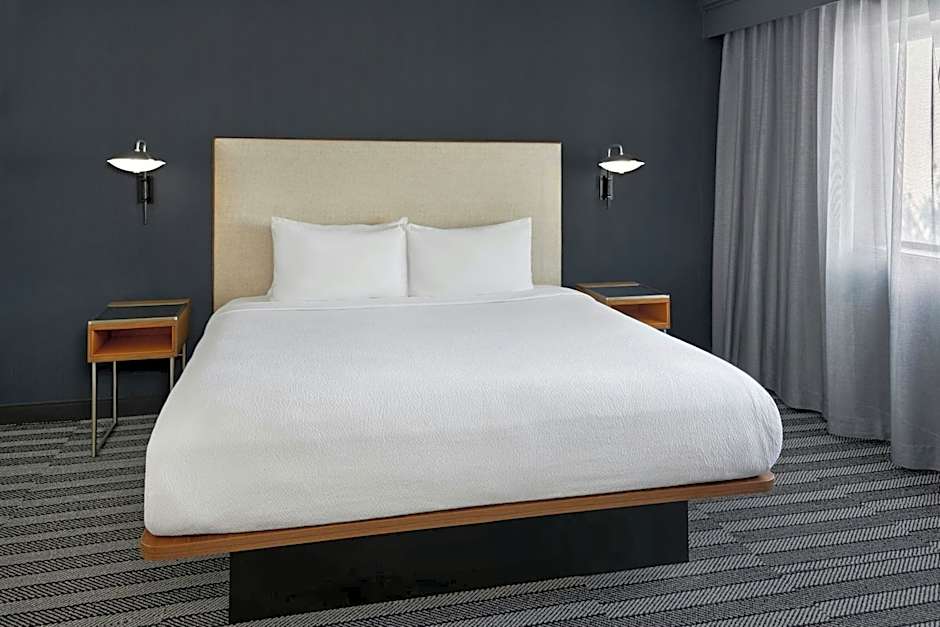 Courtyard by Marriott Detroit Southfield