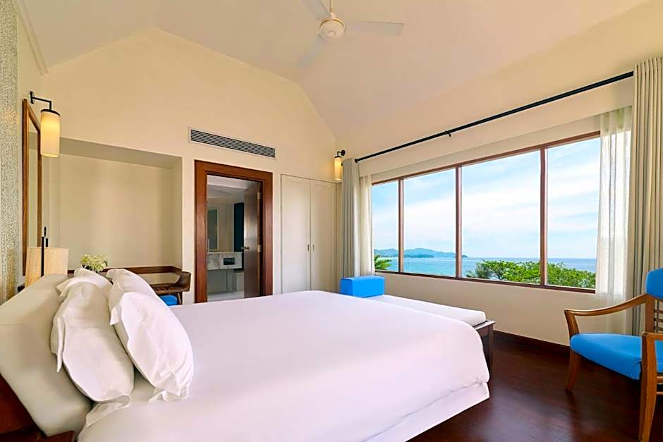 Photo 1 of 6 of Deluxe Villa 1 King Bed