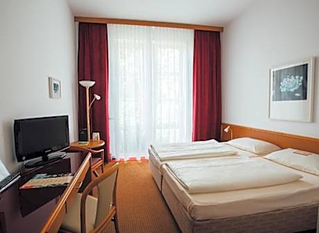 Standard Room (1 Adult)