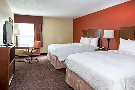 Queen Room with Two Queen Beds - Hearing Access/Non-Smoking