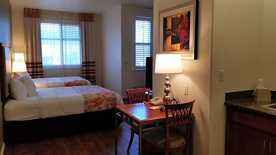 Hawthorn Suites by Wyndham Victorville