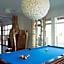 Bungalow Hotel