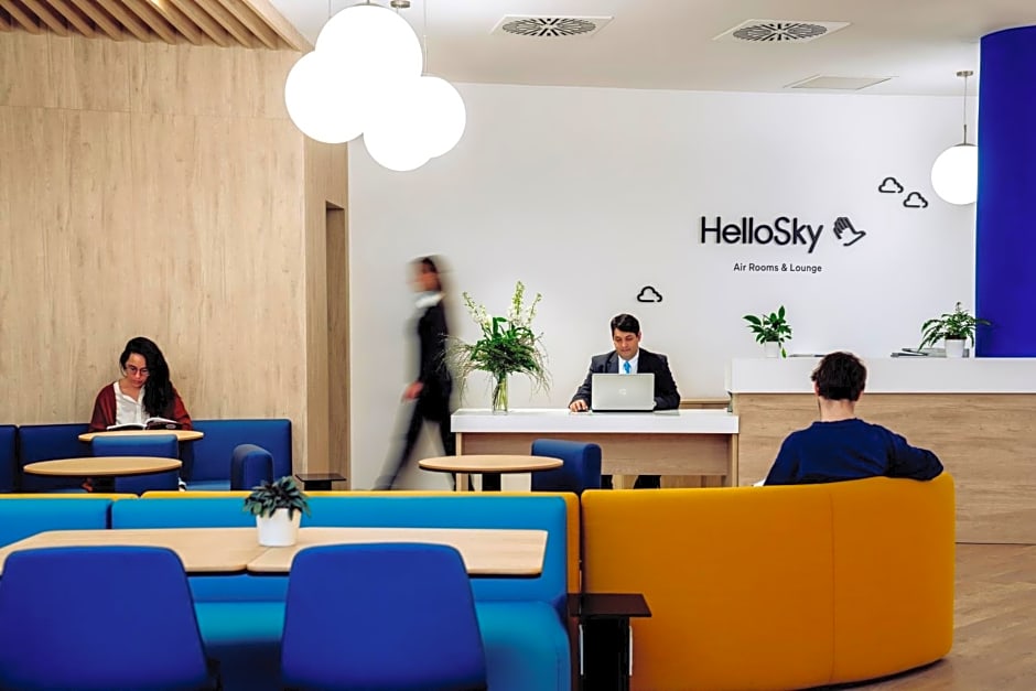 Air Rooms Rome Airport by HelloSky
