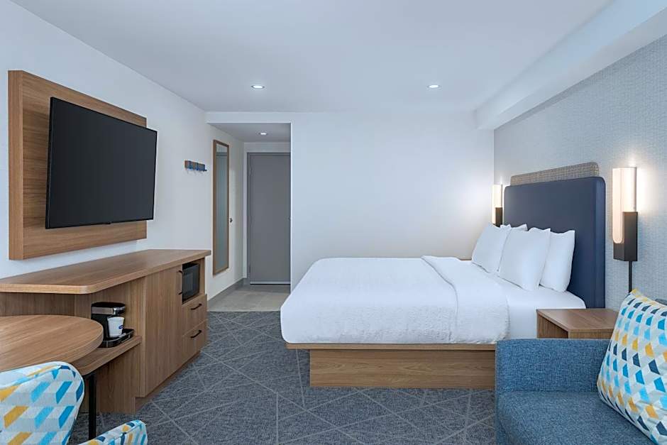 Hampton Inn by Hilton Montreal East Anjou