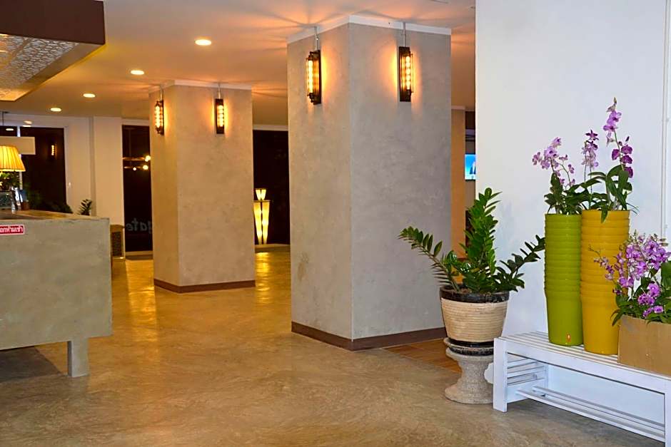 Southgate Residence Hotel