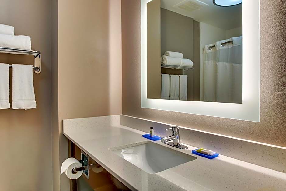 Holiday Inn Express Columbus - Fort Benning Area by IHG