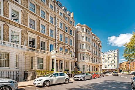 Ashburn Court Apartments