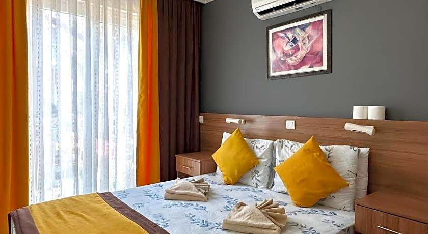 Villa Dolunay Apart Hotel