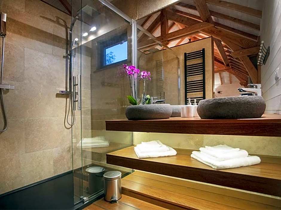 Cabane de Prestige avec Jacuzzi et Sauna privatifs