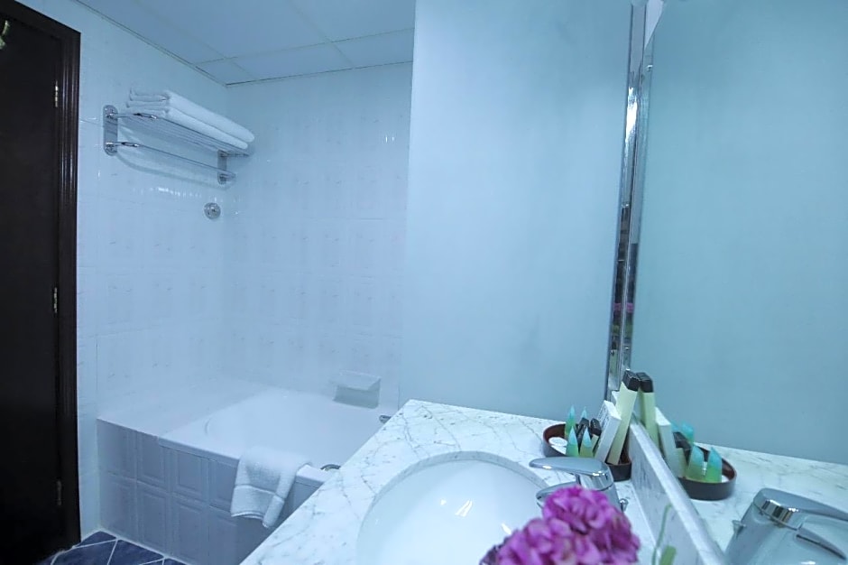 Delmon Boutique Hotel