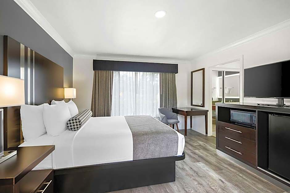 Best Western Park Crest Inn