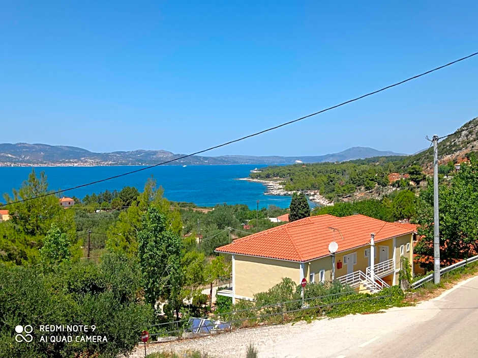 Summer Garden Αpartments & Studios