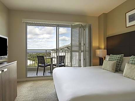 2 Bed Ocean Spa Suite