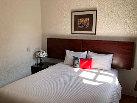 Standard Double Room with Shared Bathroom