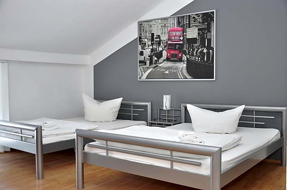 Hotel Rühen, 24 Stunden Check in, Küche, kostenfreie Parkplätze