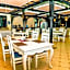 Golden Tulip Stone Town Boutique