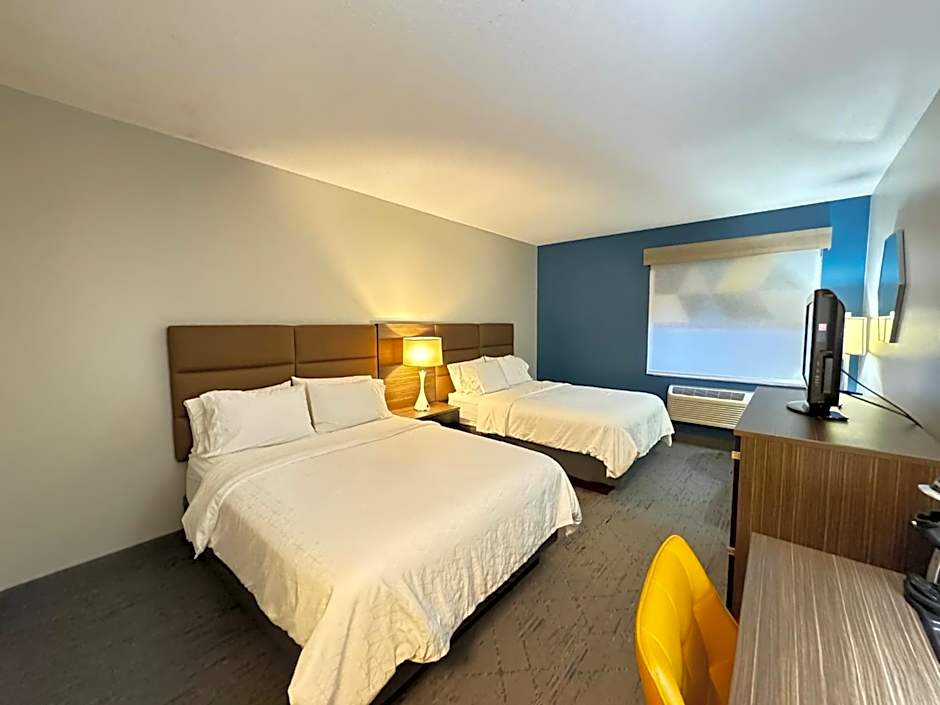Holiday Inn Express Hotel & Suites St. Paul - Woodbury By IHG
