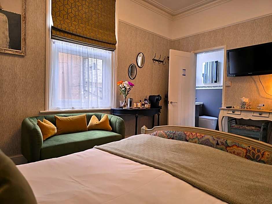 Ashburton House - B&B