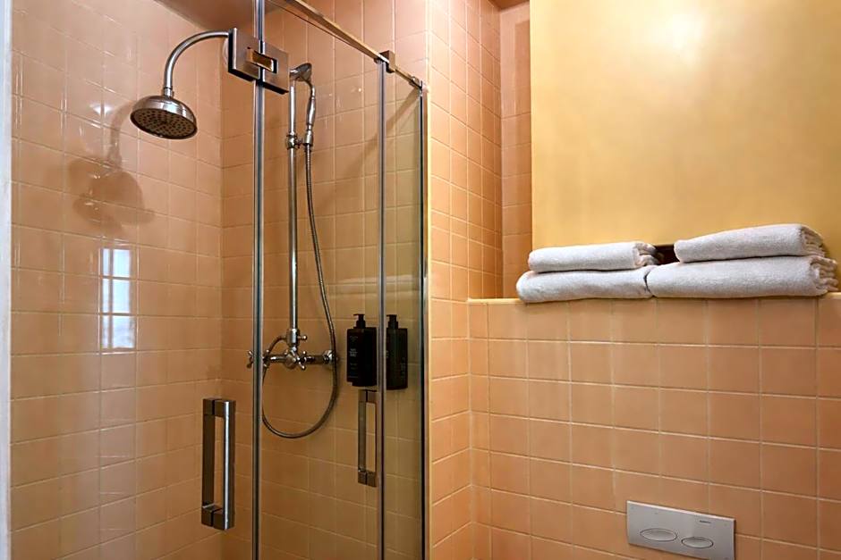 Le Berger Hotel