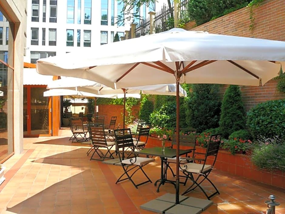 Arena Di Serdica Hotel