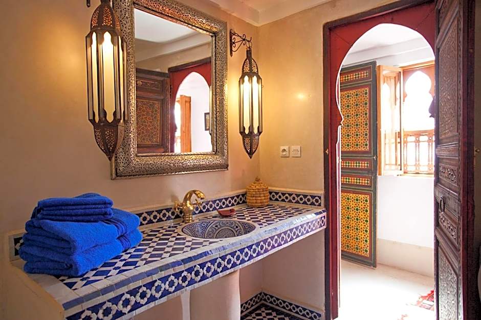 Riad Zineb