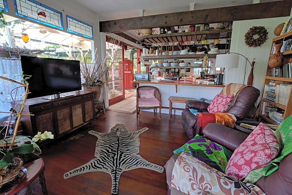 Hale Kawehi BnB Guesthouse