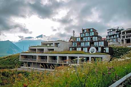 Quadrum Hotel