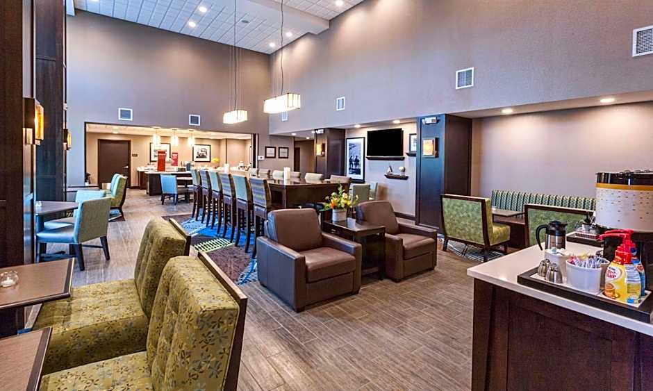 Hampton Inn By Hilton & Suites Duluth North/Mall Area, MN