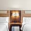 Holiday Inn Express Hotel & Suites Manchester - Airport By IHG