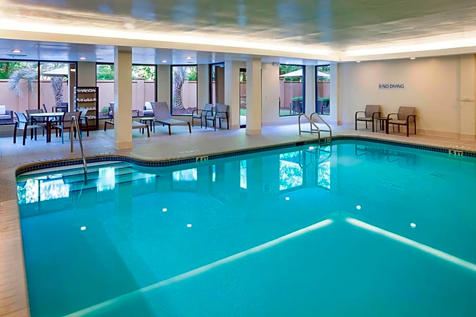 Courtyard by Marriott Pensacola