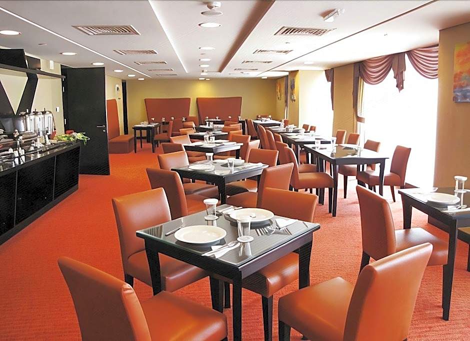 Paragon Hotel Apartments