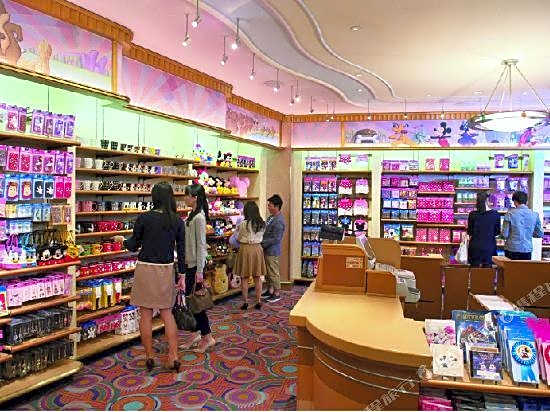 Disney Ambassador® Hotel