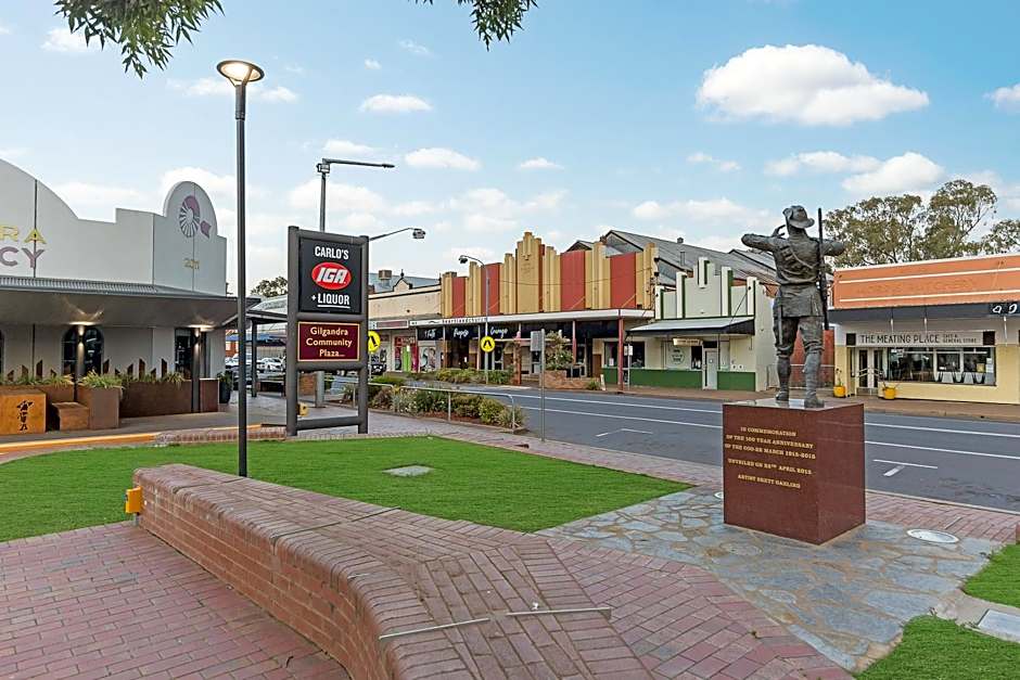 Castlereagh Motor Inn