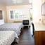 Travelodge by Wyndham Long Beach Convention Center