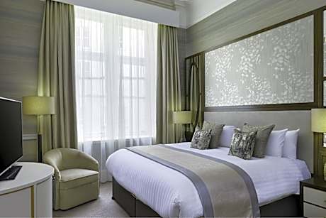 Executive Room with King Bed