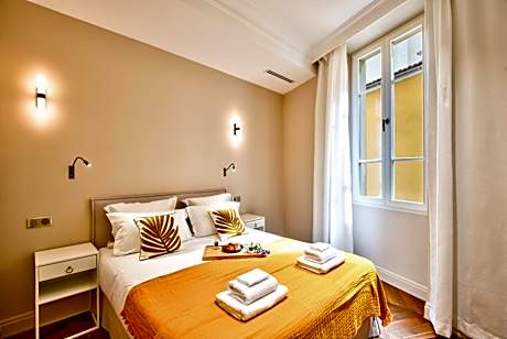 Apartment with City View