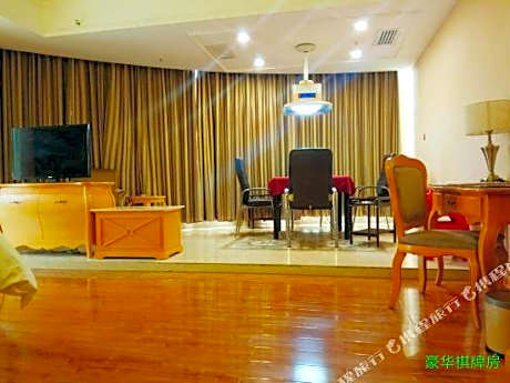 Vienna International Hotel (Qinzhouwan Square Nongken)