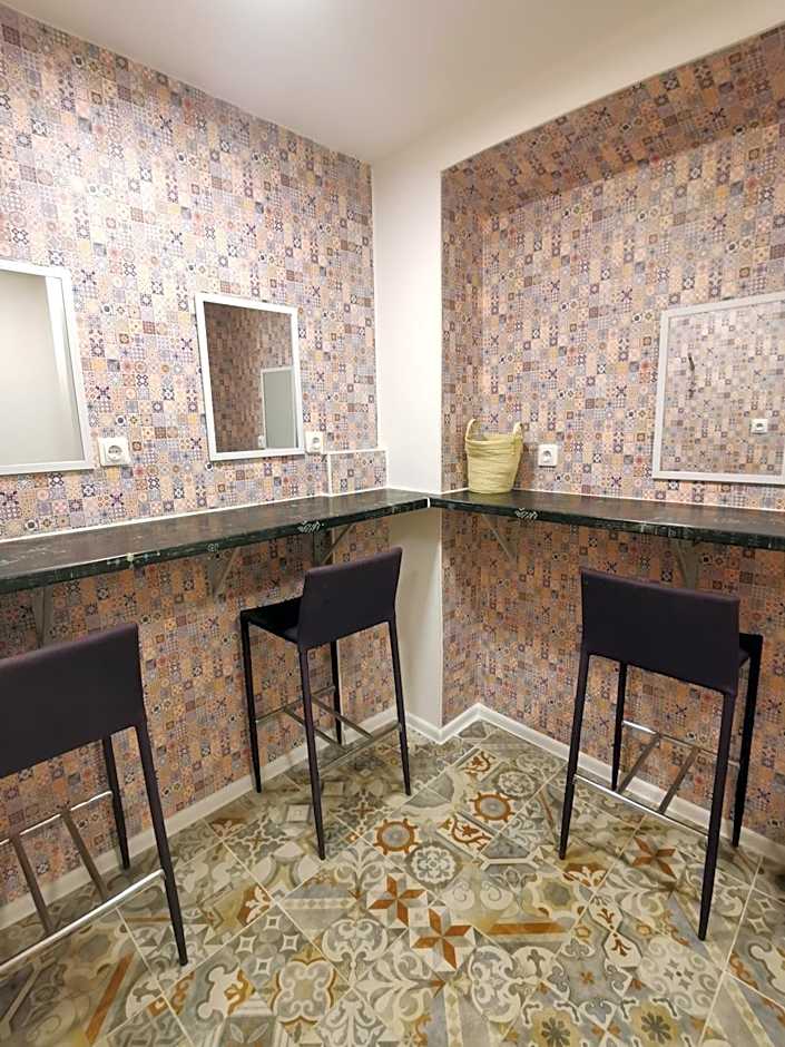 Tiki Taka Hostel & Pub