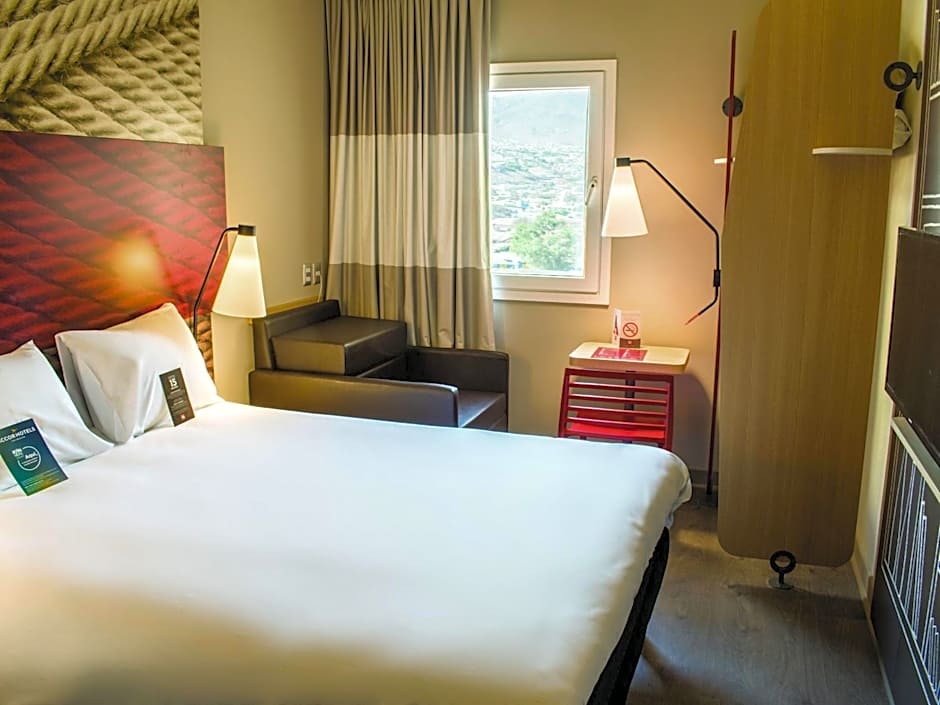 Ibis Calama