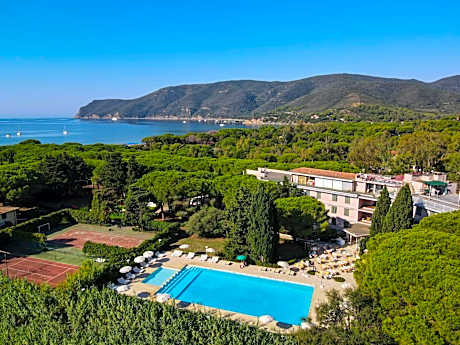 Hotel Club Lacona