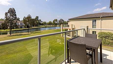 One Bedroom Villa with Twin Double Beds