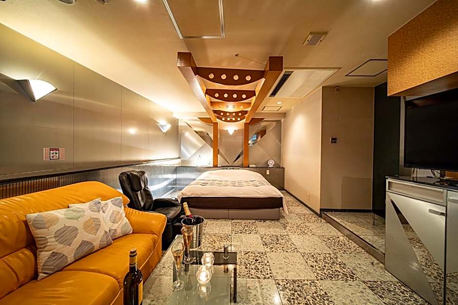 Towers Hotel - Adult Only -